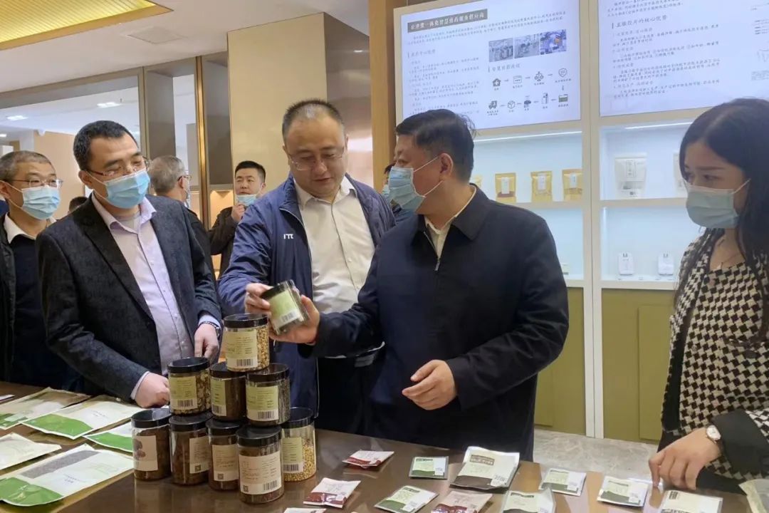 1649819096395892.jpg 3.jpg